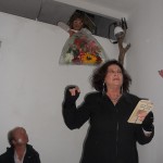 performance poetica di Giuliana Adezio